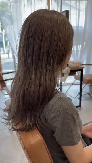 ミルクティーベージュ×ウェーブカール 