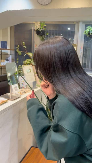 艶っぽブルーブラック 