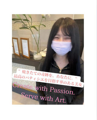 今話題の透明カラー！？️
この梅雨時期にパサつきから解放されたい、艶髪・美髪になりたい方必見！！特別なお値段でご案内しております 