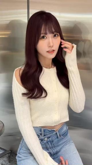 ロング Loom.by Sea【新宿】所属・暖色カラー/新宿/韓 国風レイヤー鮫島志穂のヘアスタイル