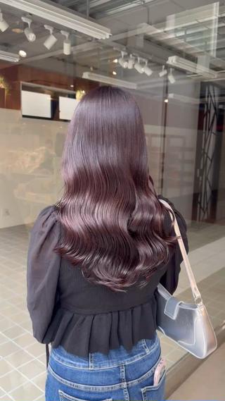 セミロング パーソナルカラー/ 小顔カット/小出朋哉のヘアスタイル