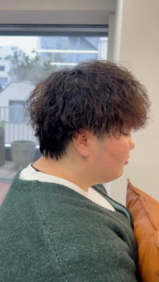 ショート カラー パーマ ヘアアレンジ メンズ 伊藤 陸のヘアスタイル