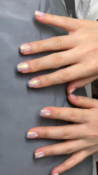 ネイル 高木 維麗絲のネイルデザイン