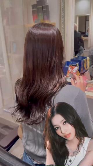 ロング ayaka 髪質改善レイヤー艶髪のヘアスタイル