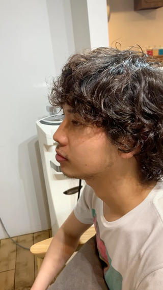 ウルフスパイラルパーマカーリーヘア