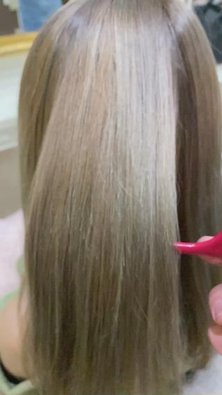 ダブルカラーでもトリートメント配合をし艶を出します