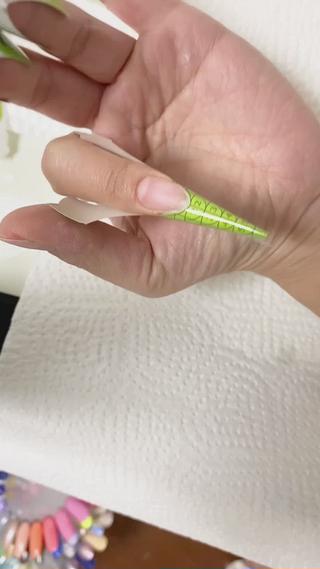 ネイル 岩澤 恵子のネイルデザイン