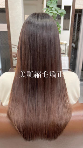 ロング FLEAR generous所属・generous Hiroのヘアスタイル