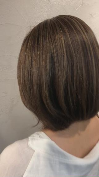 ナチュラルハイライト

少し明るく見せたい方にオススメ 