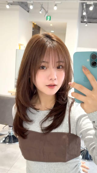 ミディアム カラー 大人レイヤー×艶髪 小久保　春暁のヘアスタイル