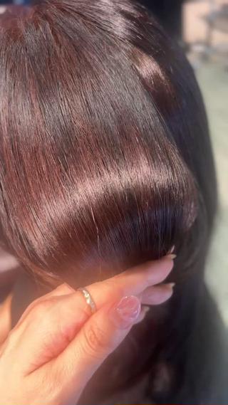 ヘナカラー縮毛矯正での
髪質改善コース 