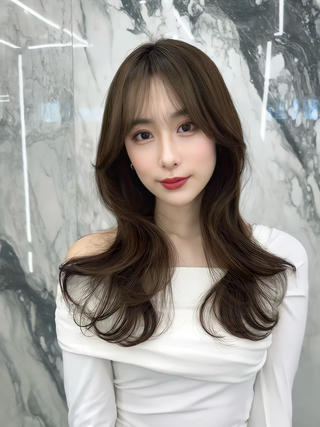 セミロング 髪質改善🌈縮毛矯正 荻原　達矢のヘアスタイル