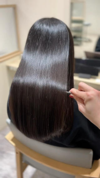 ロング LOVEST / クロサカ ユウナのヘアスタイル