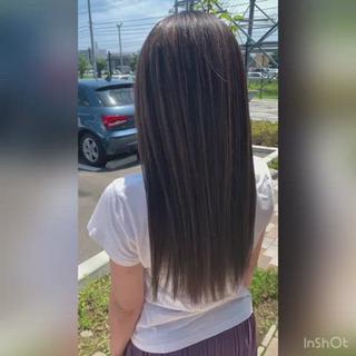 ブリーチでハイライトを入れた脱白髪カラー 