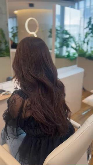 ロング 海外ヘア／レイヤー カットNatsuのヘアスタイル