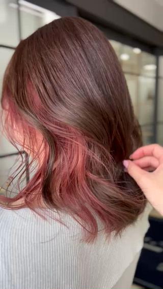 ミディアム 海外ヘア／レイヤー カットNatsuのヘアスタイル