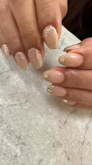 #先端ミラーフレンチ
#ベージュ
#先端スタッズ

【公式のAPP】
http://www.fastnail.jp/app
又は Store や Google Play で「 ファストネイル 」 と検索！

【公式HP】
http://www.fastnail.jp/
【公式Instagram】  
https://www.instagram.com/fastnailplus_yokohama/


※アプリ、ネットでの店舗のお間違いが多く見られます。当店は【ファストネイルプラス横浜店】です。
お間違えなき様お願い申し上げます。


#ネイル＃ジェルネイル#もやもやネイル＃ワンカラー＃フレンチ＃グラデーション＃ニュアンス＃ミラー＃マグネット＃抜け感ネイル＃オフィス＃似合わせ＃チェック#さくらネイル#春ネイル#オフ無料#const#夏ネイル#秋ネイル#冬ネイル#ぷっくりネイル#ニュアンスネイル#母の日#梅雨#美爪#育爪#ファストネイルプラス横浜店 #横浜ネイルサロン #ファストネイルプラス #ネイル #ネイルデザイン  #メンズネイル#オフィスネイル #初夏ネイル #初夏ネイル2023  #ニュアンスネイル #キラキラネイル#フットネイル#トレンドネイル#イエベネイル#yokohama#fastnailplus#韓国ネイル#ワンホンネイル#ブルベネイル #大人ネイル #もやもやネイル#きれいめネイル 担当:楢原 