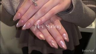 キラキラ
春っぽいマグネットネイル 