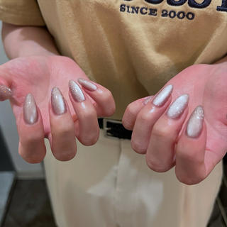 薄いパープルみのピンクマグフラッシュ