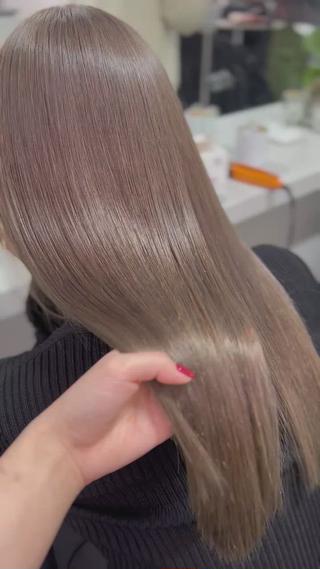 ロング カラー ハイトーン&髪質改善 &韓国エクステ🤎のヘアスタイル