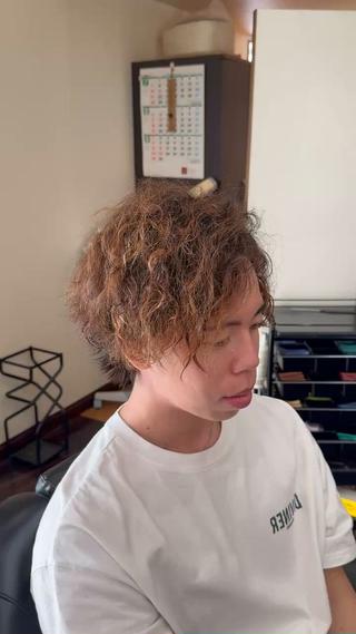 ショート カラー パーマ メンズ 早川 太貴のヘアスタイル