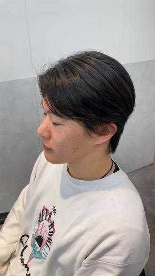 .
僕にしかできないこの質感。
@oooka_takumi
からチェック!!
こちらのスタイル
カット+ケアパーマ
保存していただき、
髪型のオーダーのお役にたてたら幸いです★
他にもパーマスタイルやパーマの情報などを発信しているので
その他お得なクーポンはプロフィールURLから覗いていただくと確認できます!!
※ご予約はDM にてご予約が可能です!
頭皮への負担がなく頭皮が弱い方も安心して
パーマをかけることができるのも特徴です!
#メンズパーマ
#波打ちパーマ
#メンズウルフ
#刈り上げマッシュ
#センターパート
#波巻きパーマ
#波巻きスパイラル
#スパイラルパーマ