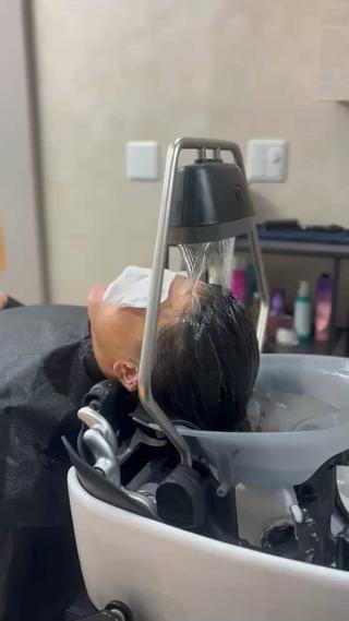 頭身浴ヘッドスパ🌿 艶カラー/ヒロトのエステ・リラクイメージ