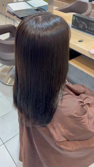 Olive Brown
ワンカラー
圧倒的ツヤ髪