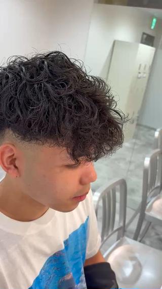 ショート パーマ メンズ メンズ美容師/ フェザー/池戸晴也のヘアスタイル