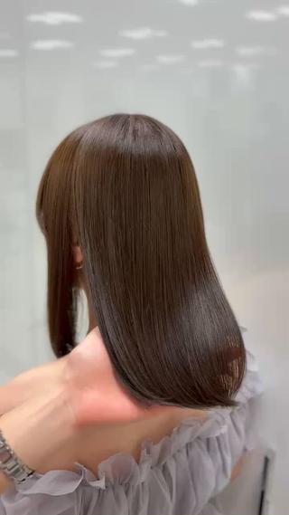 オリーブベージュ
今なら高級トリートメントもおつけします!
紫外線で傷んでしまった髪の毛をしっかり補修してくれす!