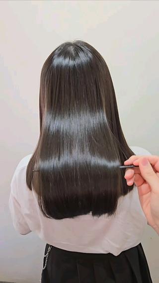 酸性ストレートで作る艶髪がらぶい
ダメージレスでお悩み解消いたします！ 