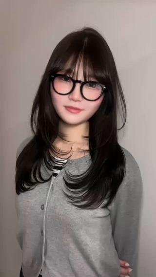 ロング yuuka 🖤韓国ヘア🖤のヘアスタイル