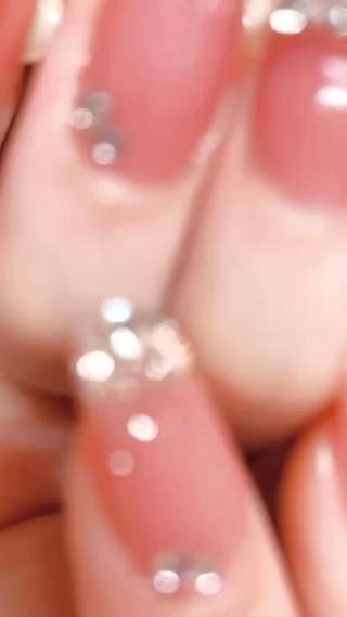 ネイル Amour baseのネイルデザイン