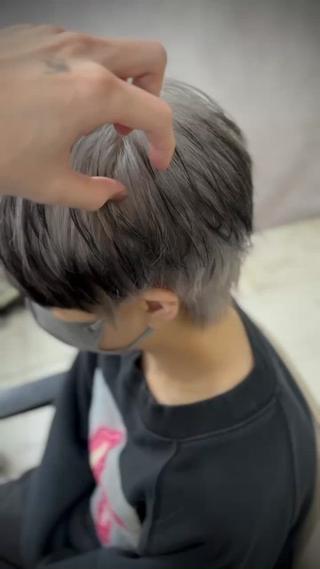 ミディアム メンズ RACCOON.TOKYO 渋谷店所属・メンズカット特化🐺 ウルフ[店長]置塩祥のヘアスタイル