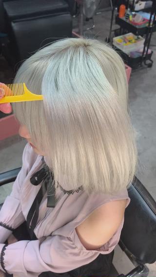 艶髪ホワイトベージュ 