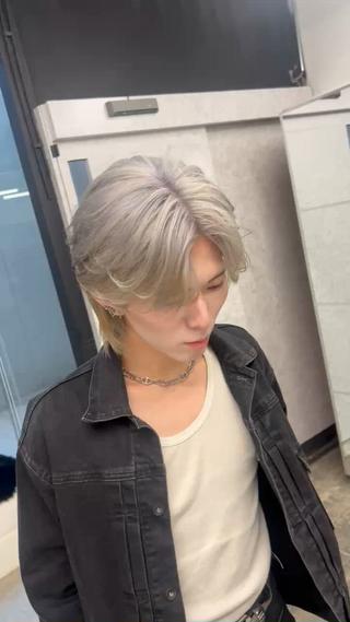 ミディアム カラー メンズ 湖城 恵吾のヘアスタイル