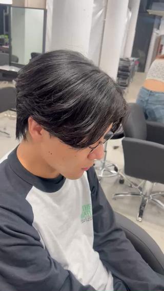 ミディアム メンズ 湖城 恵吾のヘアスタイル