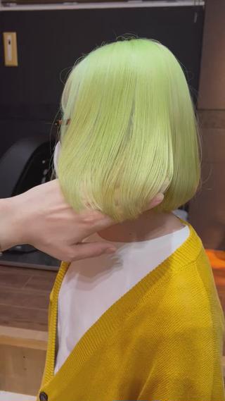 ハイトーン×ツヤ×リラックスできる完全個室空間
をご提供いたします
こだわり抜いた商材やケア剤を使った
僕にしかできない手触りのブリーチが得意です
︎上品な色味が好き!!
︎ブリーチしてみたい!!
︎ダメージ大丈夫かな??
︎思い通りの色にならなかった方
︎サラサラハイトーンを目指してる方
などなど、中々納得のいく色味や
仕上がりになれなかった方が、
【自分の髪じゃないみたい】
って感動してもらってます
【♡お客さまの声♡】
▷サラサラすぎてヤバい
▷色落ち可愛いすぎました
▷髪の手触りが柔らかすぎる
▷お肌明るくなっててビックリ
▷周りからめっちゃ褒められます
などなど、嬉しいお言葉をたくさん頂きます