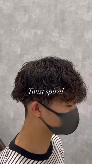 ショート パーマ YUTA短髪特化 フェザーパーマのヘアスタイル