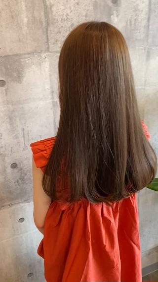 重みを残した内巻きが綺麗に見えるライン♡ 