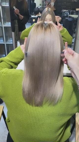 ミディアム 籠倉 蓮のヘアスタイル