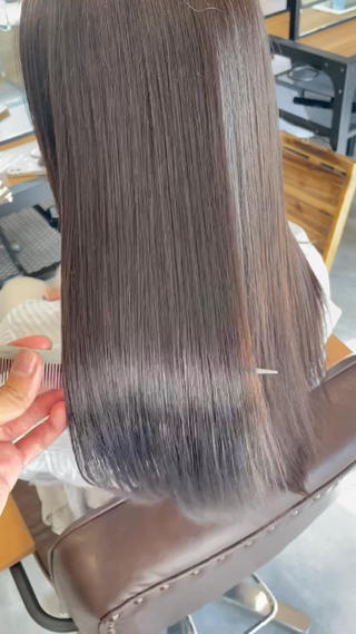 サイエンスアクア髪質改善トリートメント
ハリ、コシを再現艶感までも最高級トリートメント
回数を重ねるごとにクオリティーは上がるのでオススメ!