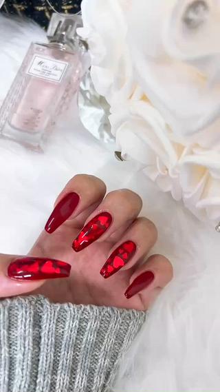 インスタでバズってたデザインになります
奥行き埋め込みハートデザイン 