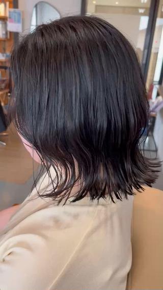 ミディアム 阪神西宮★JUNO 川﨑温子のヘアスタイル