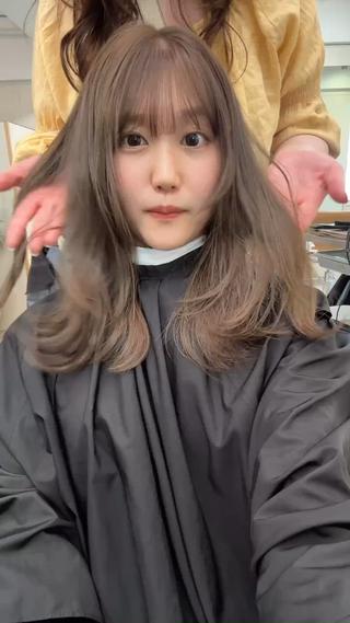 セミロング カラー 透明感/レイヤー🎀 春カラー/エリコ🌈のヘアスタイル