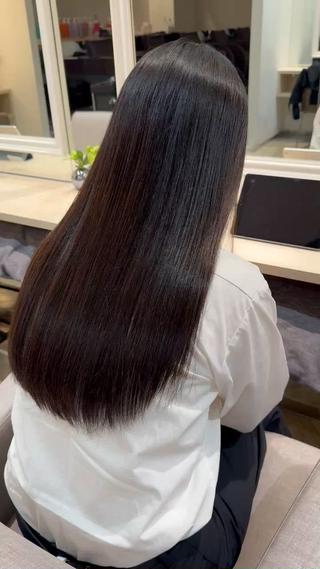 艶のあるダークブラウン‬゛ 