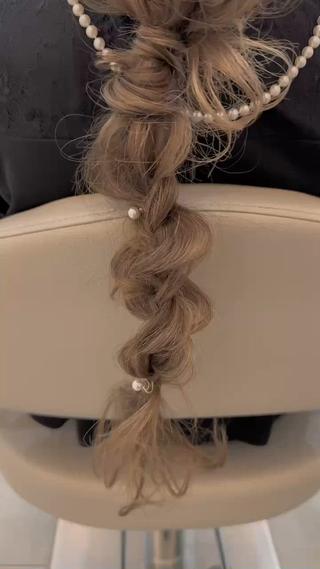 ヘアアレンジ モードケイズブリエ komatsu✂︎のヘアスタイル