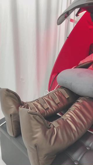 最新コラーゲンマシン♫遠赤外線痩身ブーツ付で全身暖か！ムクミにも◎ 