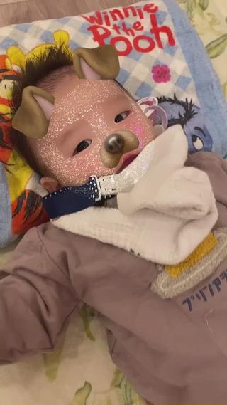 お子様連れ大歓迎です
産後矯正通って頂いているママさんから写真の提供OKを頂き載せさせて頂きました️️
凄く可愛く、施術者（小櫻）とママさん、子供さんだけの空間になるので周りの目を気にせずに受けて頂けます
今回で3回目のご出産とゆうこともありしっかり骨盤を締める骨盤矯正をメインに抱っこ紐での負担も多く肩も症状が出てるとの要望もあり鍼の治療などもしています
産後のママさん是非ポキポキ鳴らさない骨盤矯正体験してみてください
※お子様一緒に来られる際は事前にメッセージ頂いていると寝てもらうお布団やおもちゃなどもご準備できます 