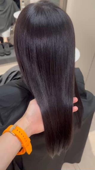 ロング カラー 栗原 諒のヘアスタイル